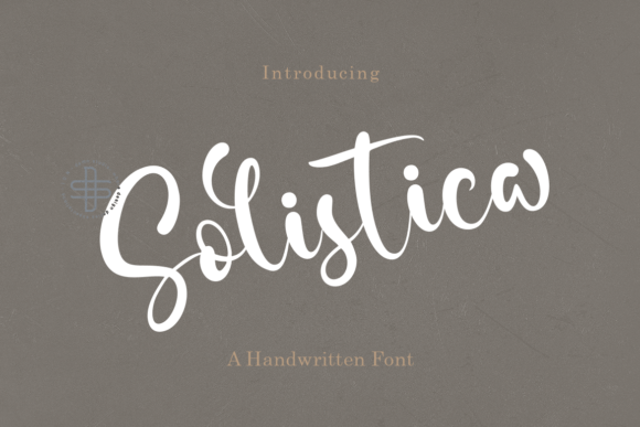 Solistica: A Script Font for Elegant Web Design